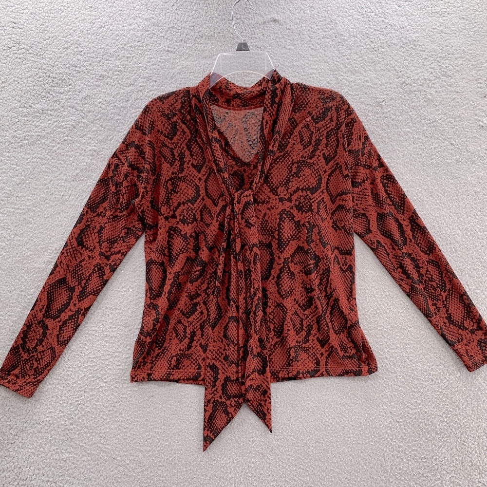 NINE WEST Women’s Snakeskin Print Back Neck Tie Long Sleeve Top Blouse Size S